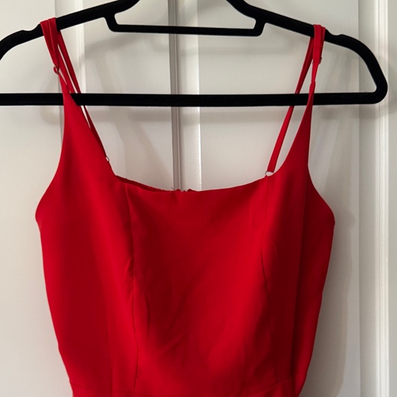 RED DRESS - Picture 3 of 4